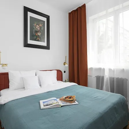 Apartment Oomph Stylish Vintage *