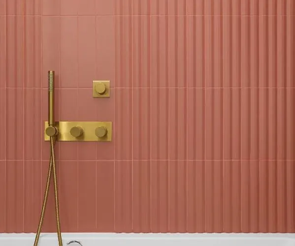 Oomph Stylish Vintage