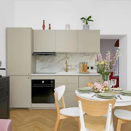 Oomph Stylish Vintage Apartmán *
